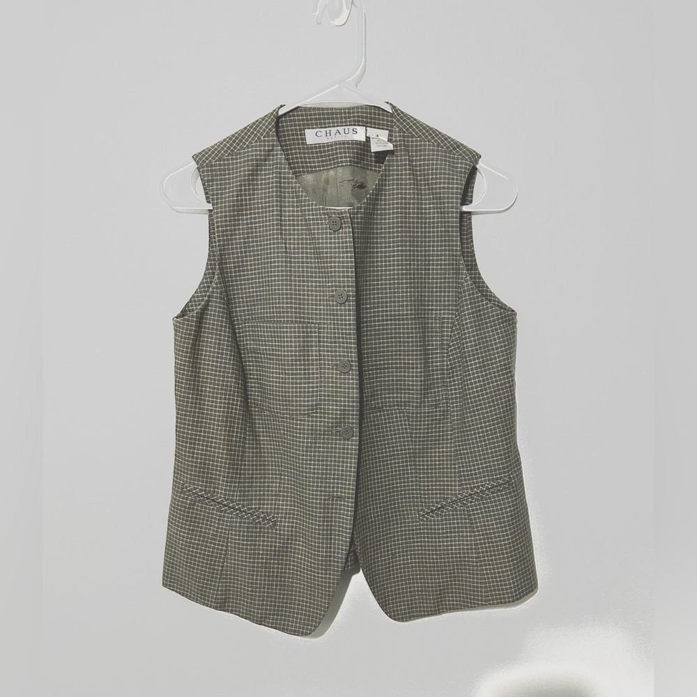 a light plaid grey button-up vest